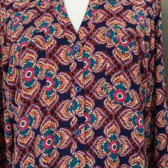 Express The Portofino Long Sleeve Button Down Blouse Floral - Picture 4 of 12